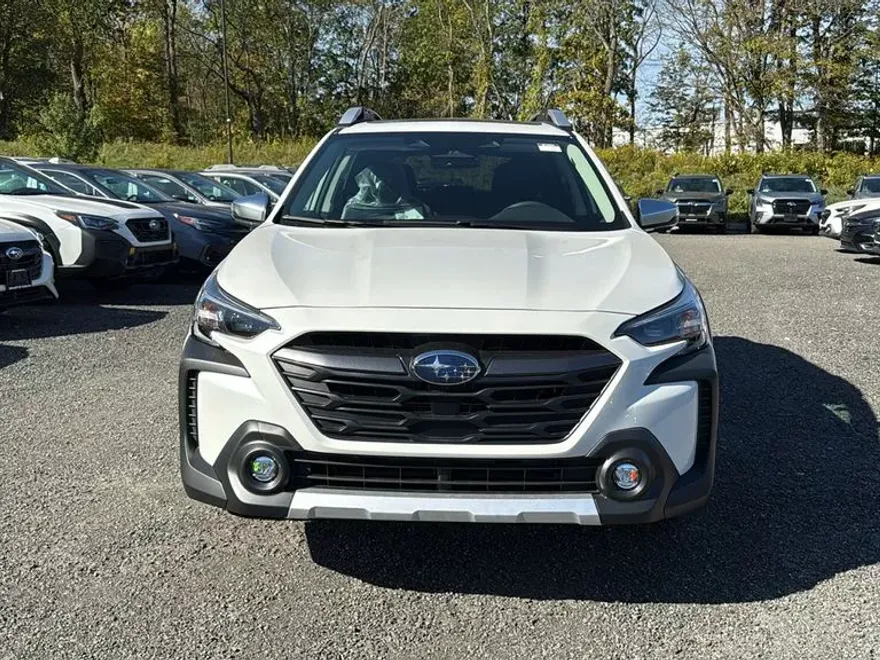 2025 Subaru Outback Touring XT photo 1