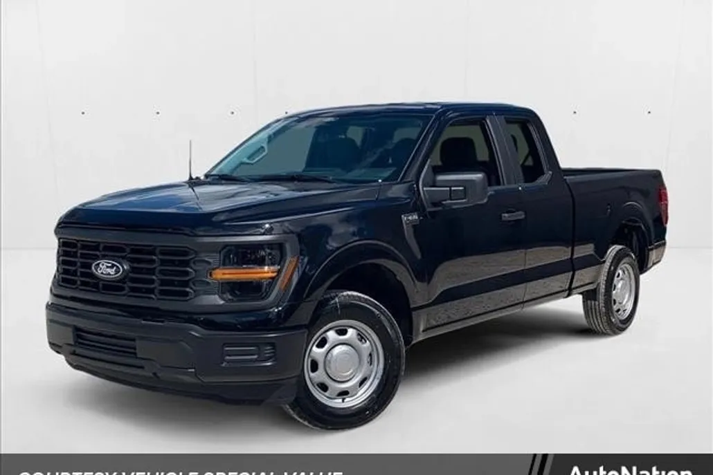 2025 Ford F-150 XL photo 1