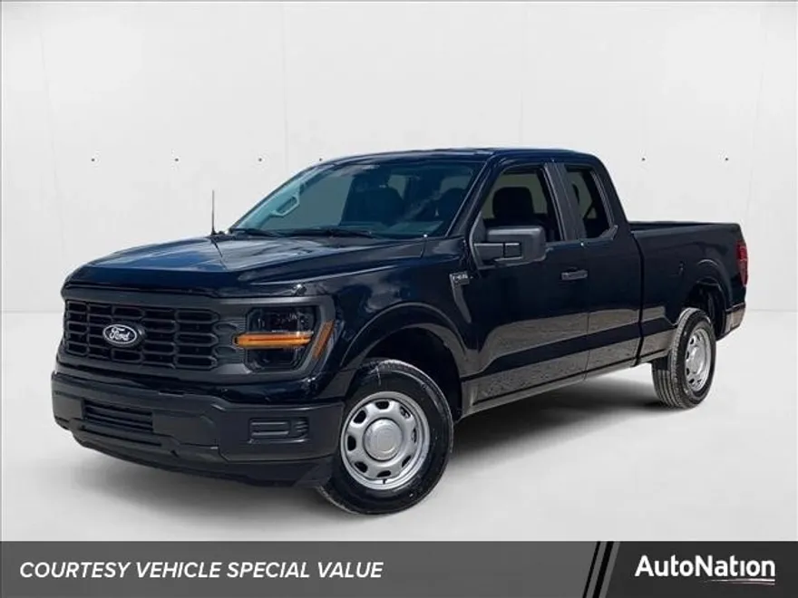 2025 Ford F-150 XL photo 1