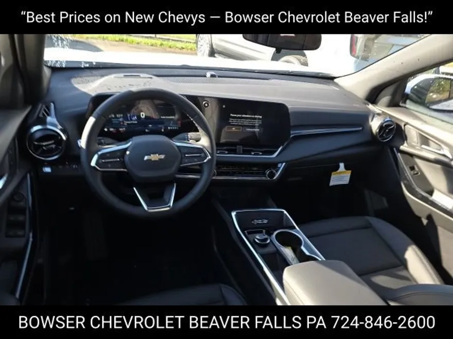 2026 Chevrolet Equinox LT photo 1