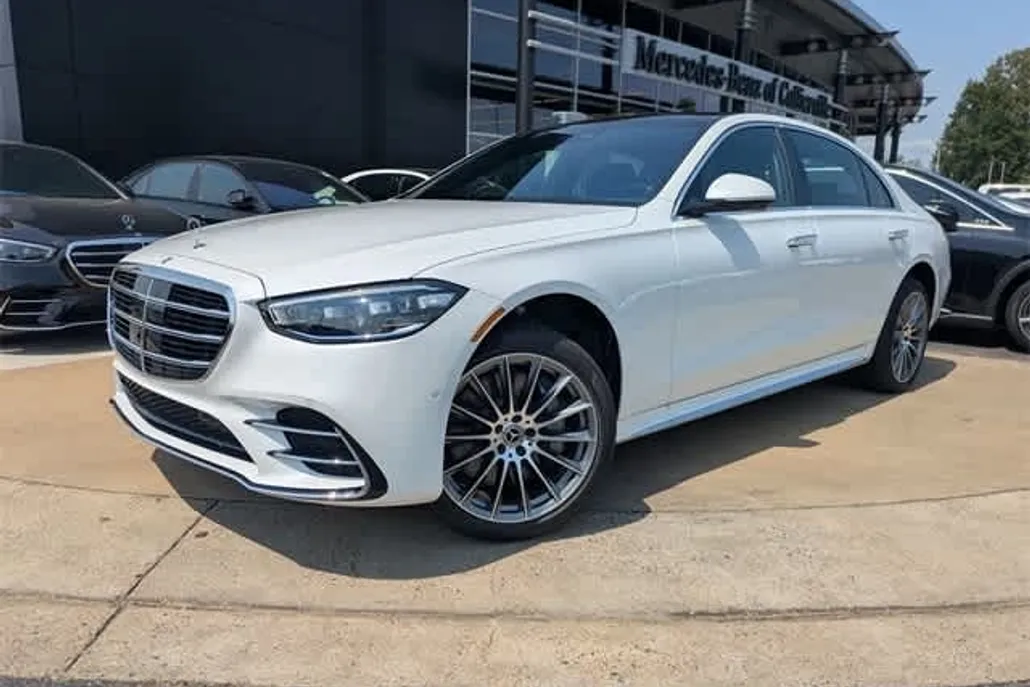 2026 Mercedes Benz S 580e 4MATIC photo 1