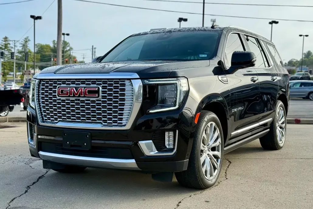 2023 Gmc Yukon Denali photo 1