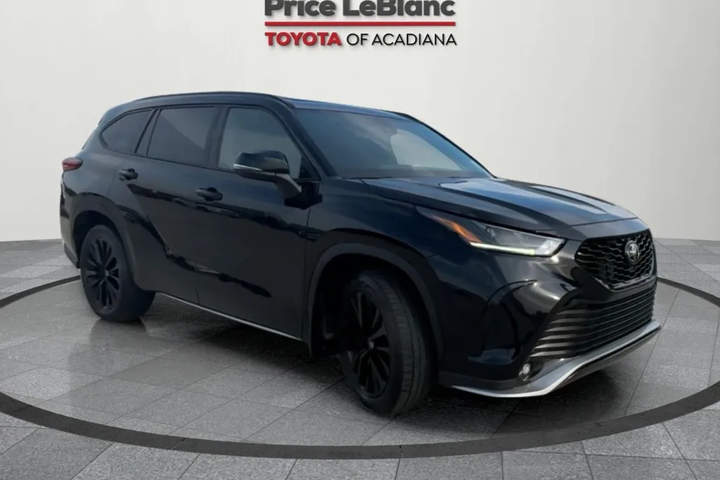 2023 Toyota Highlander XSE photo 1