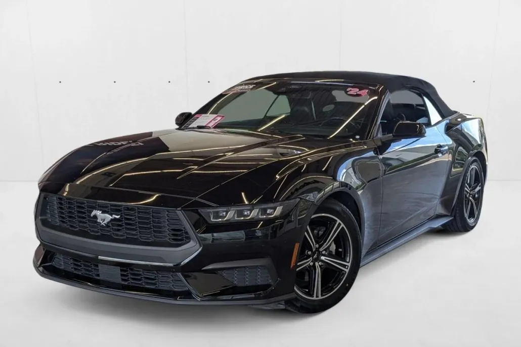 2024 Ford Mustang EcoBoost Premium photo 1