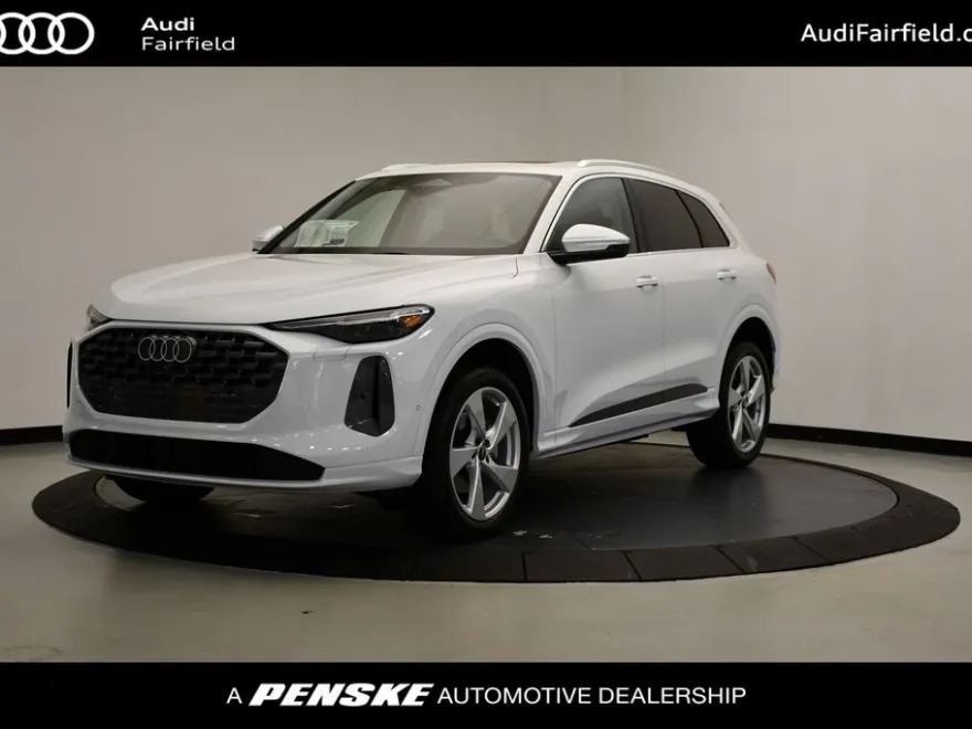 2025 Audi Q5 2.0T Premium Plus photo 1