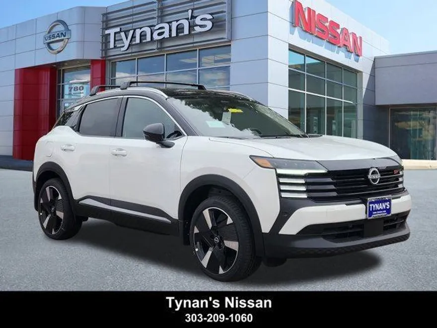 2025 Nissan Kicks SR photo 1