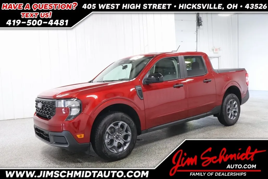 2025 Ford Maverick XLT photo 1