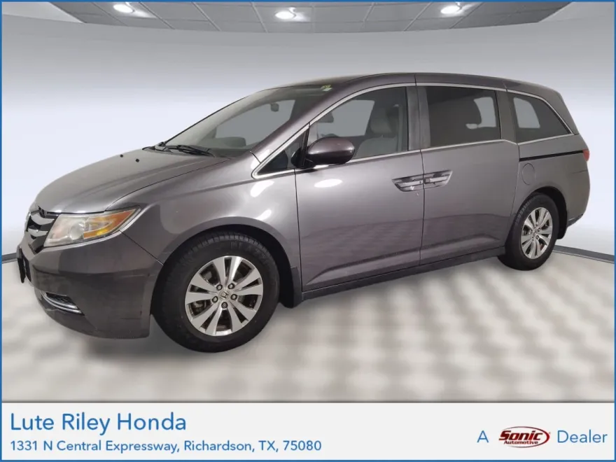 2015 Honda Odyssey EX photo 1