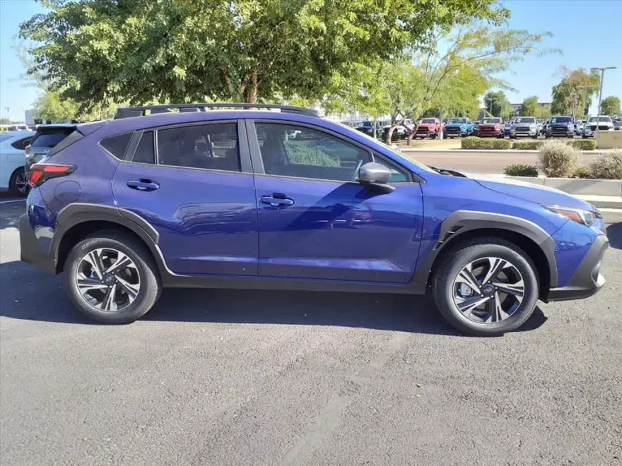 2025 Subaru Crosstrek Premium photo 1