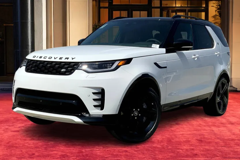 2025 Land Rover Discovery SE photo 1