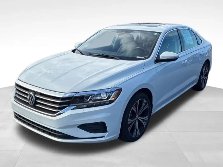 2020 Volkswagen Passat 2.0T SEL photo 1