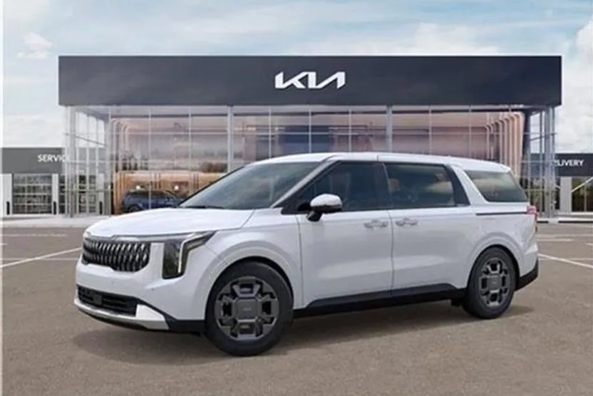 2026 Kia Carnival EX photo 1