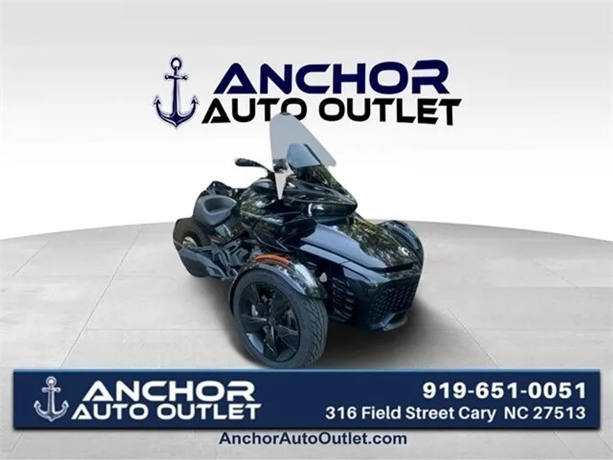 2022 Can Am Spyder photo 1