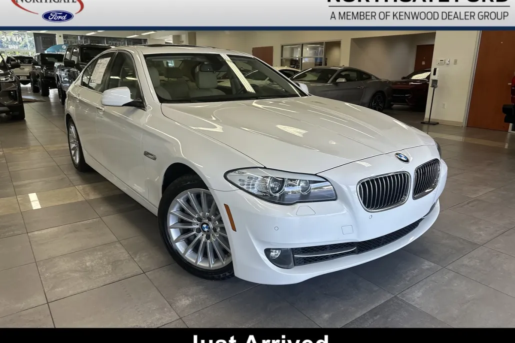 2013 Bmw 535i xDrive photo 1