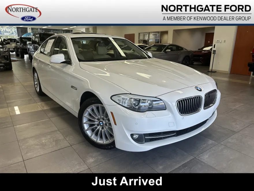 2013 Bmw 535i xDrive photo 1