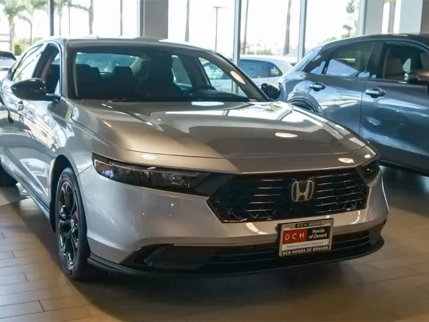 2025 Honda Accord SE photo 1