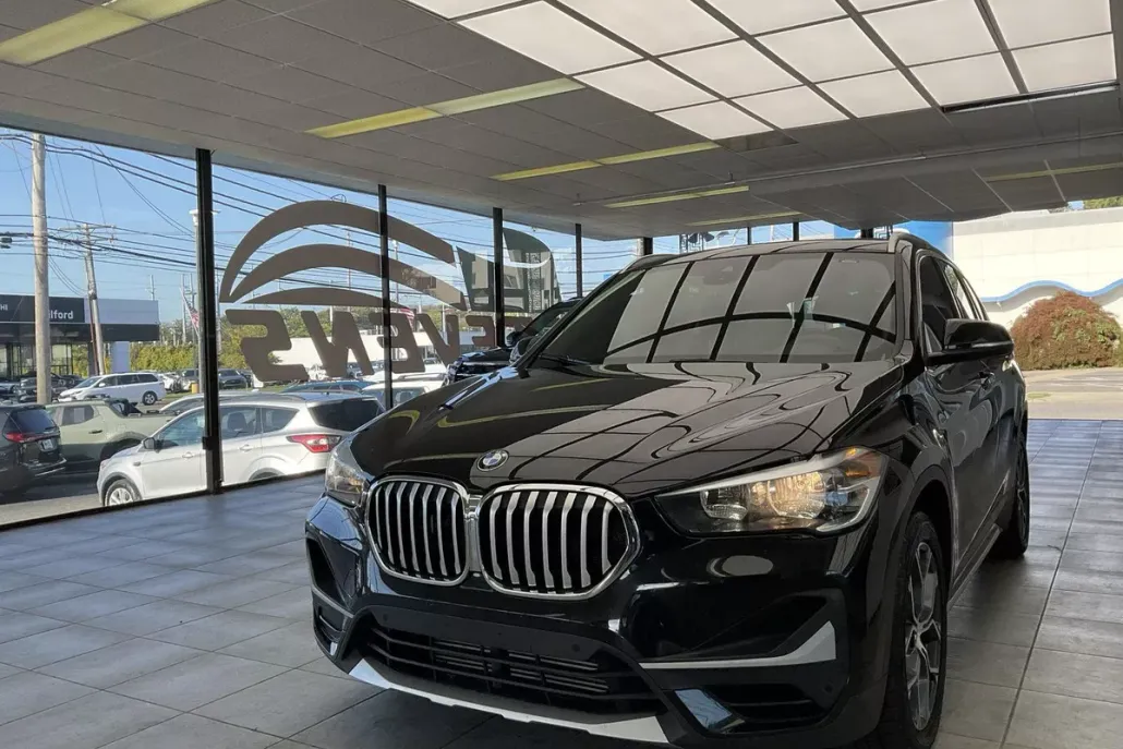 2021 Bmw X1 XDrive28i photo 1