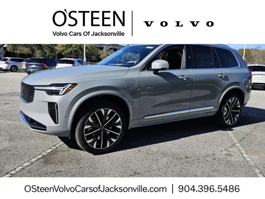 2025 Volvo XC90 T8 photo 1