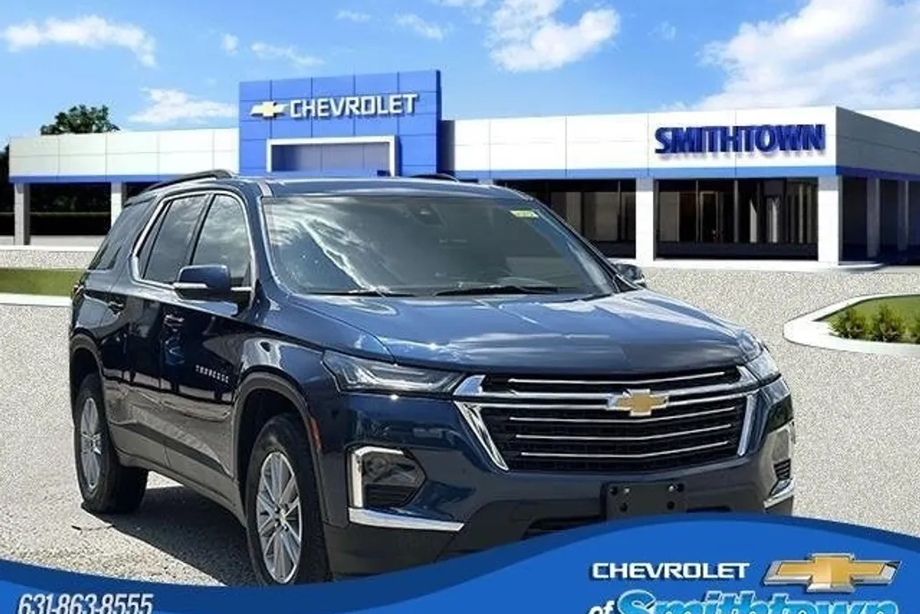 2023 Chevrolet Traverse Cloth photo 1