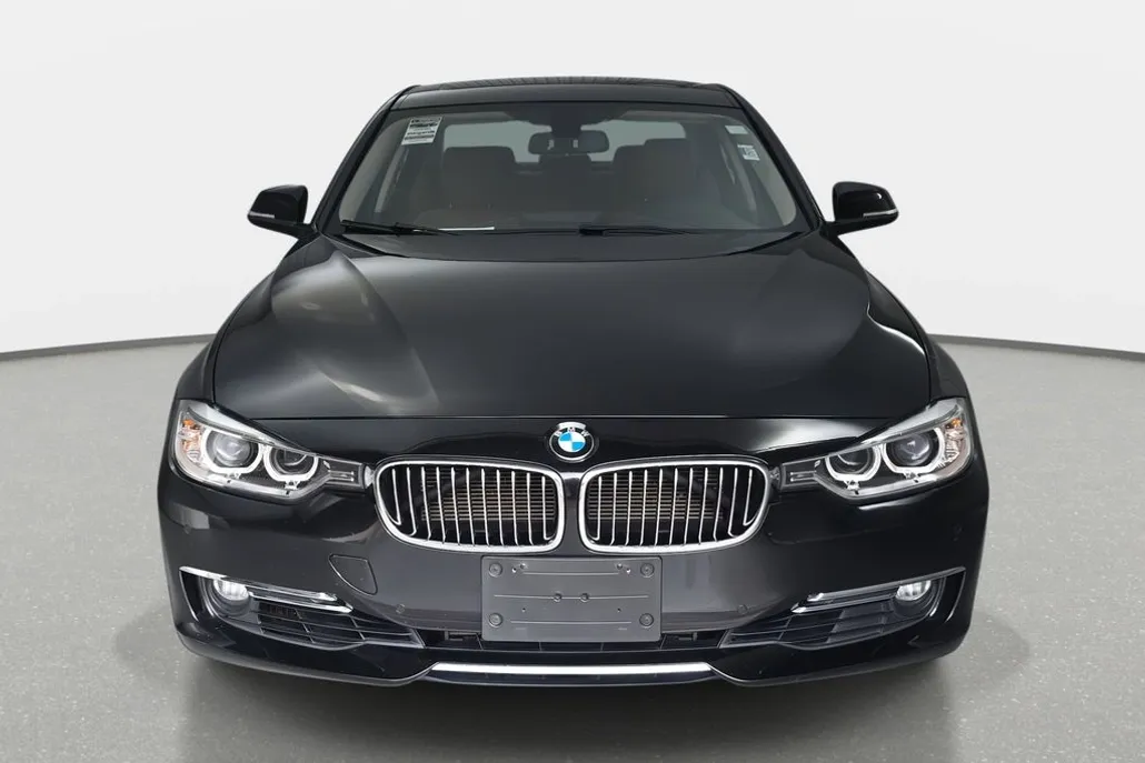 2013 Bmw 335i Sedan photo 1