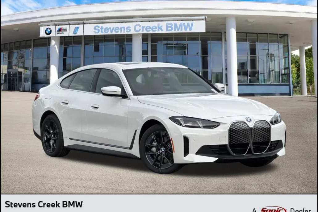 2025 Bmw i4 eDrive40 photo 1