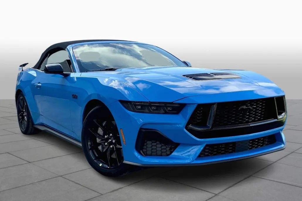 2024 Ford Mustang GT Premium Convertible photo 1