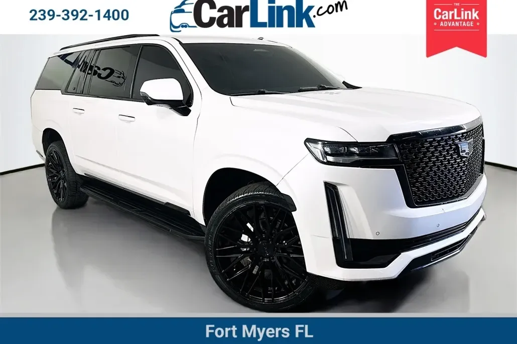 2022 Cadillac Escalade ESV Luxury photo 1