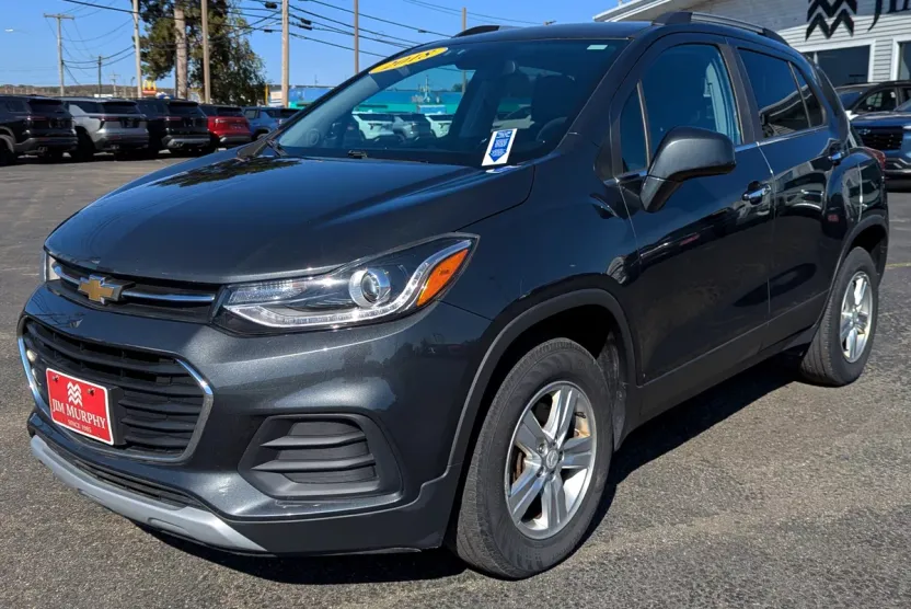 2018 Chevrolet Trax LT photo 1