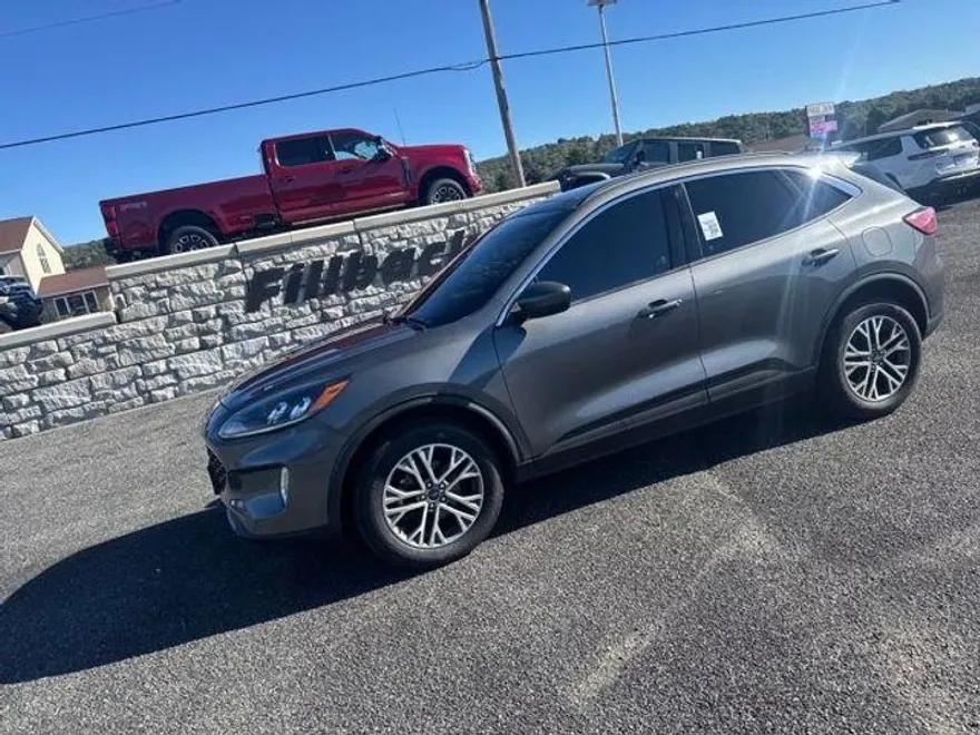 2021 Ford Escape SEL photo 1