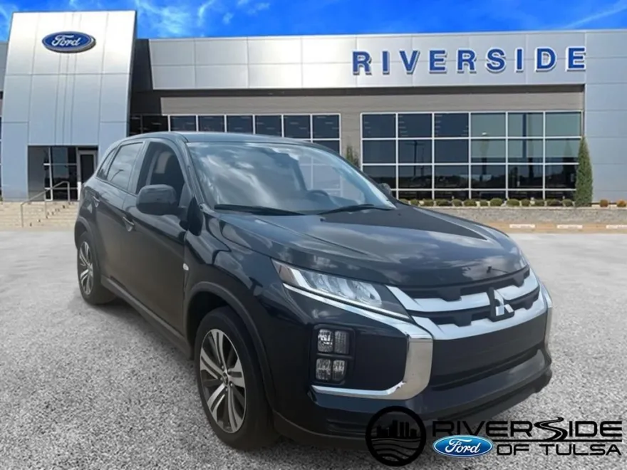 2023 Mitsubishi Outlander Sport ES LE SE photo 1