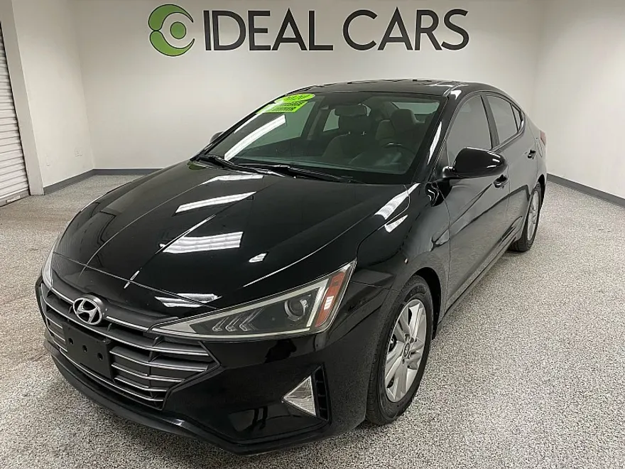 2020 Hyundai Elantra Value Edition photo 1