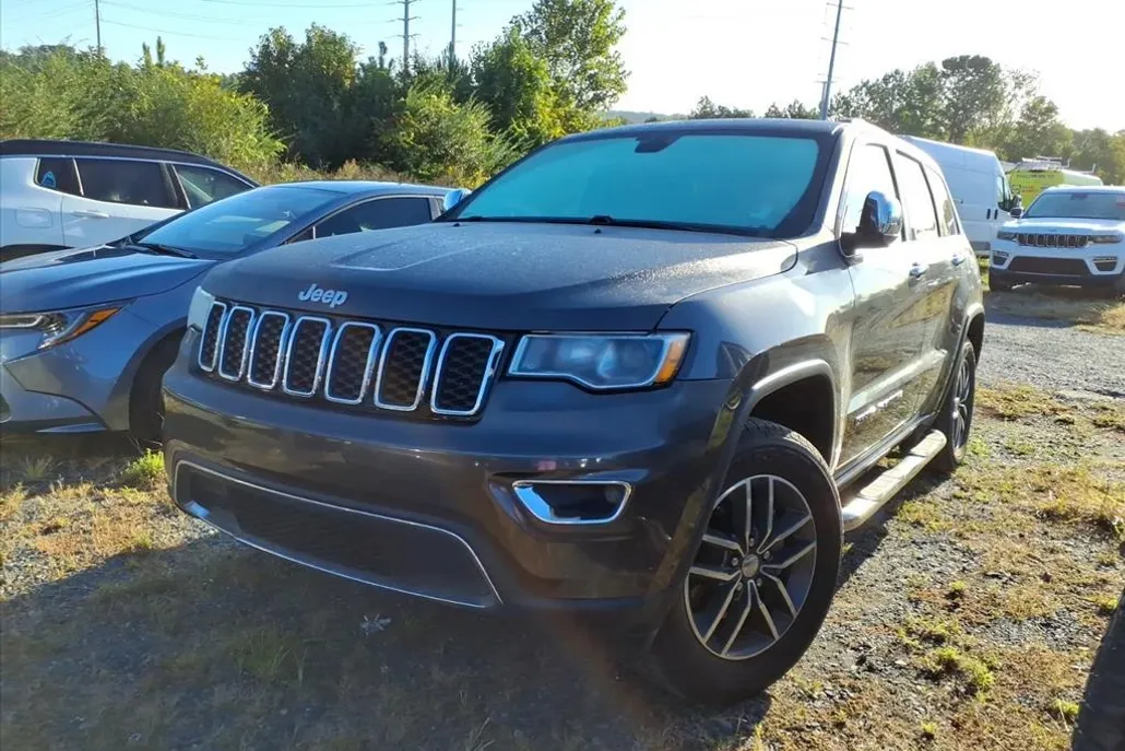 2018 Jeep Grand Cherokee Limited photo 1
