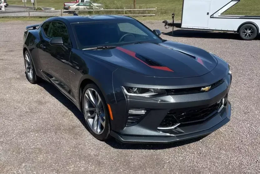 2017 Chevrolet Camaro 2SS photo 1
