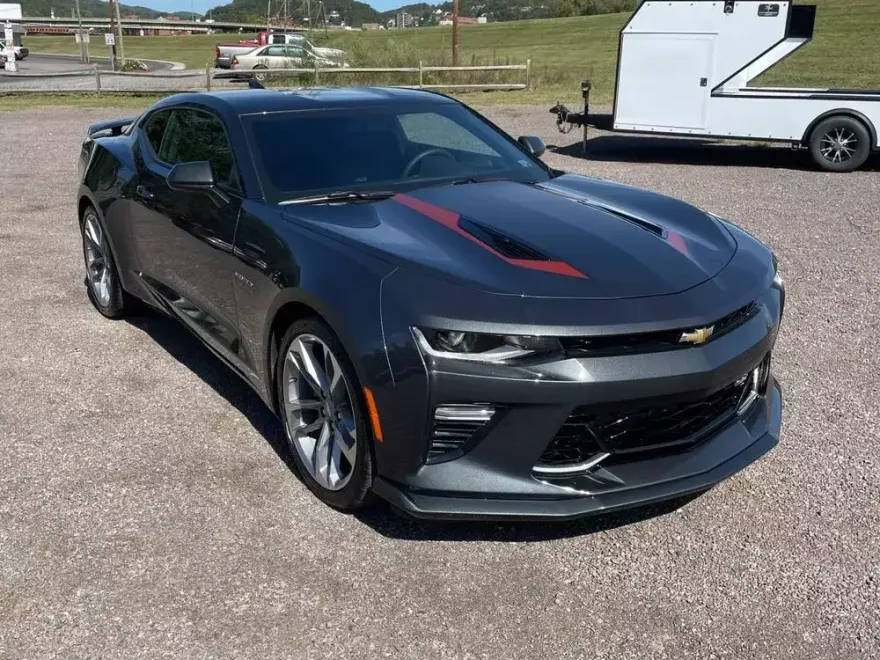 2017 Chevrolet Camaro 2SS photo 1
