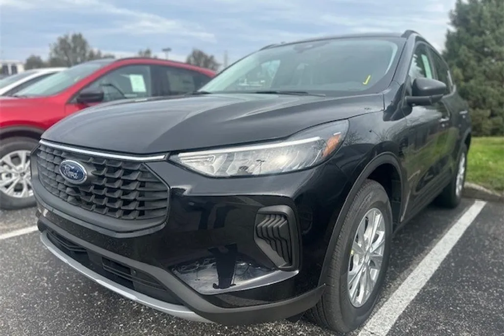 2025 Ford Escape Active photo 1