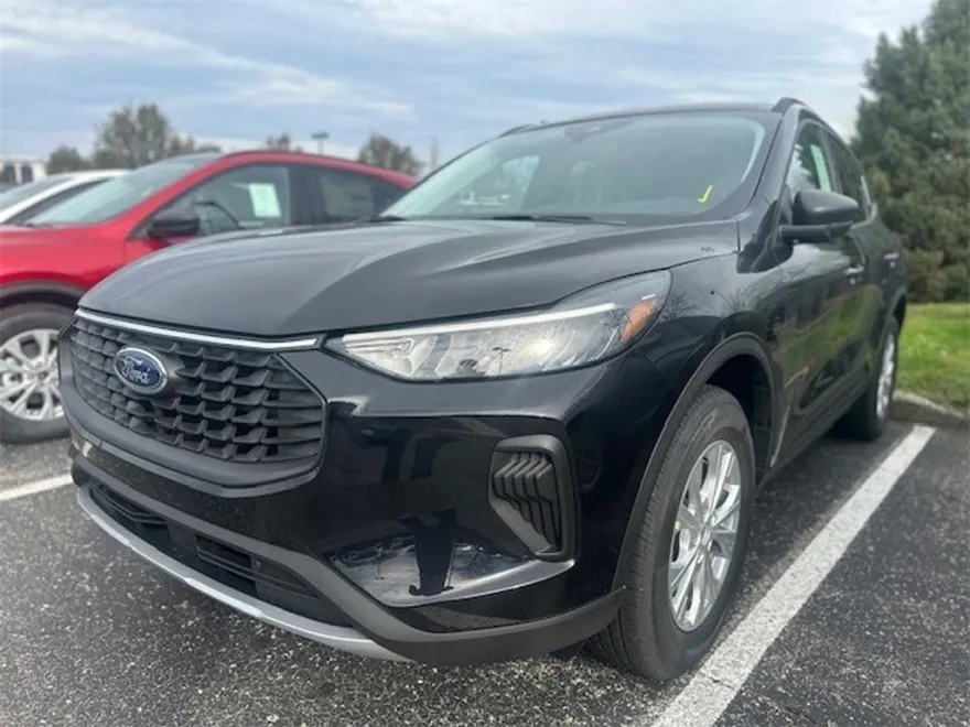 2025 Ford Escape Active photo 1