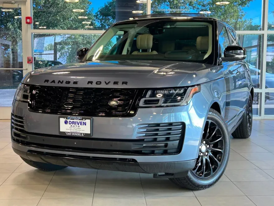 2018 Land Rover Range Rover HSE photo 1
