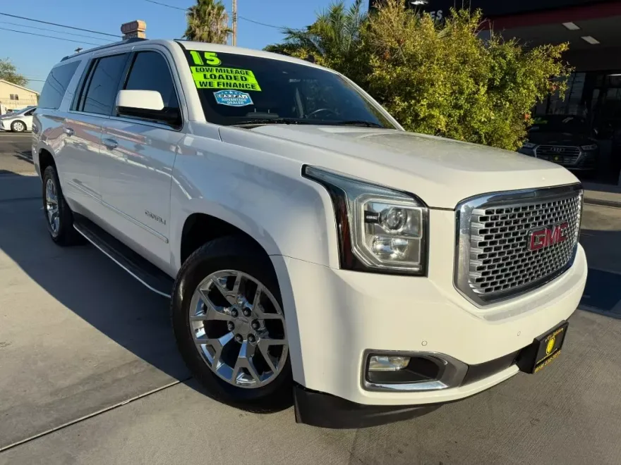 2015 Gmc Yukon XL Denali photo 1