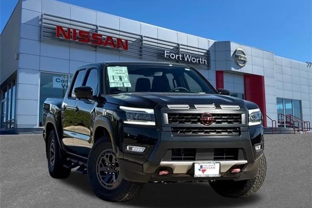 2025 Nissan Frontier PRO-X photo 1