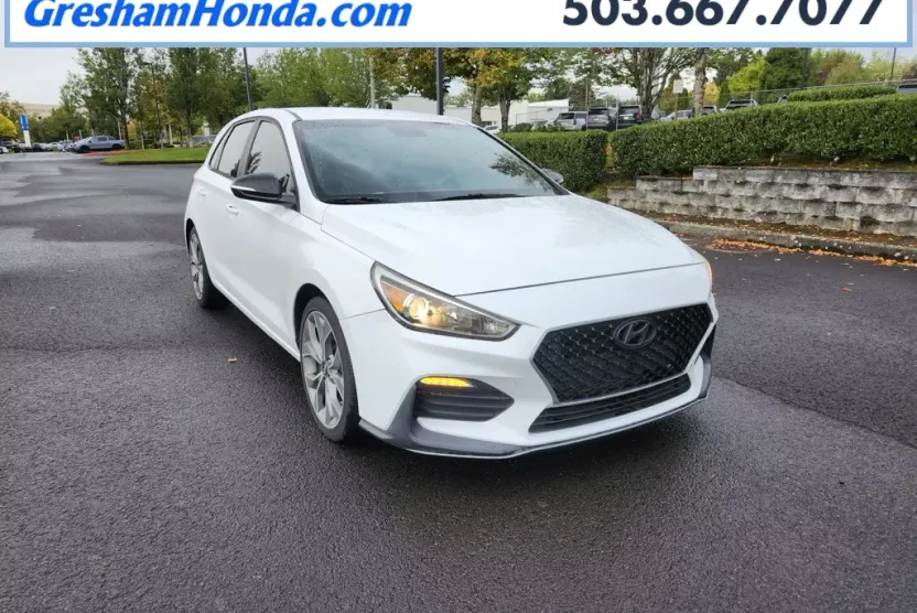 2020 Hyundai Elantra GT N Line photo 1