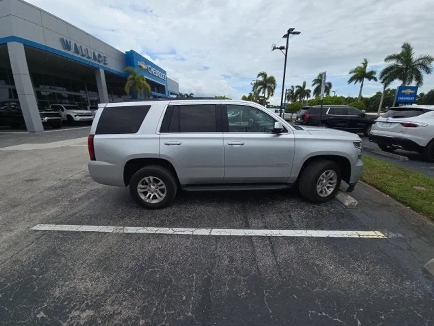 2020 Chevrolet Tahoe LS photo 1