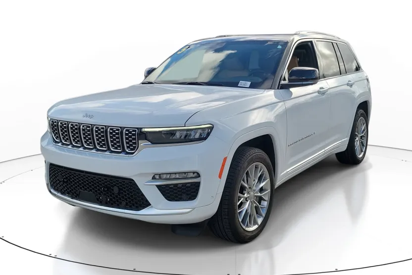 2025 Jeep Grand Cherokee Summit photo 1
