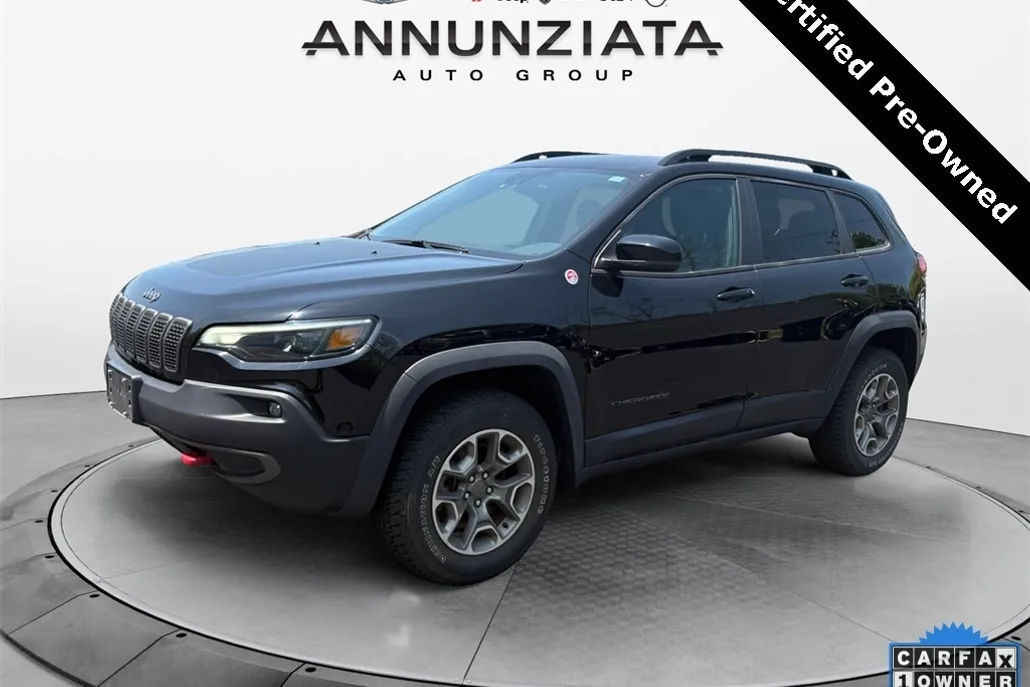 2022 Jeep Cherokee Trailhawk photo 1