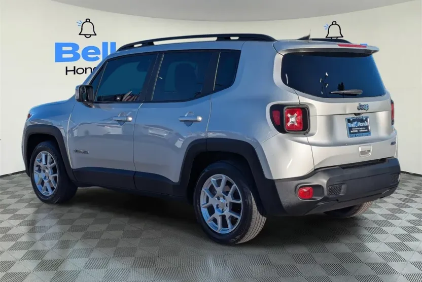 2020 Jeep Renegade Latitude photo 1