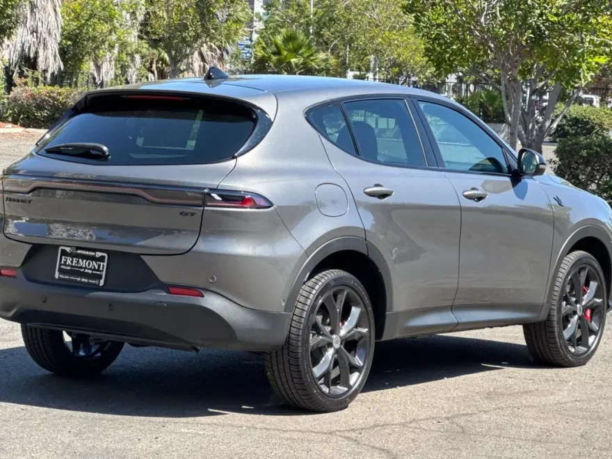 2024 Dodge Hornet GT photo 1