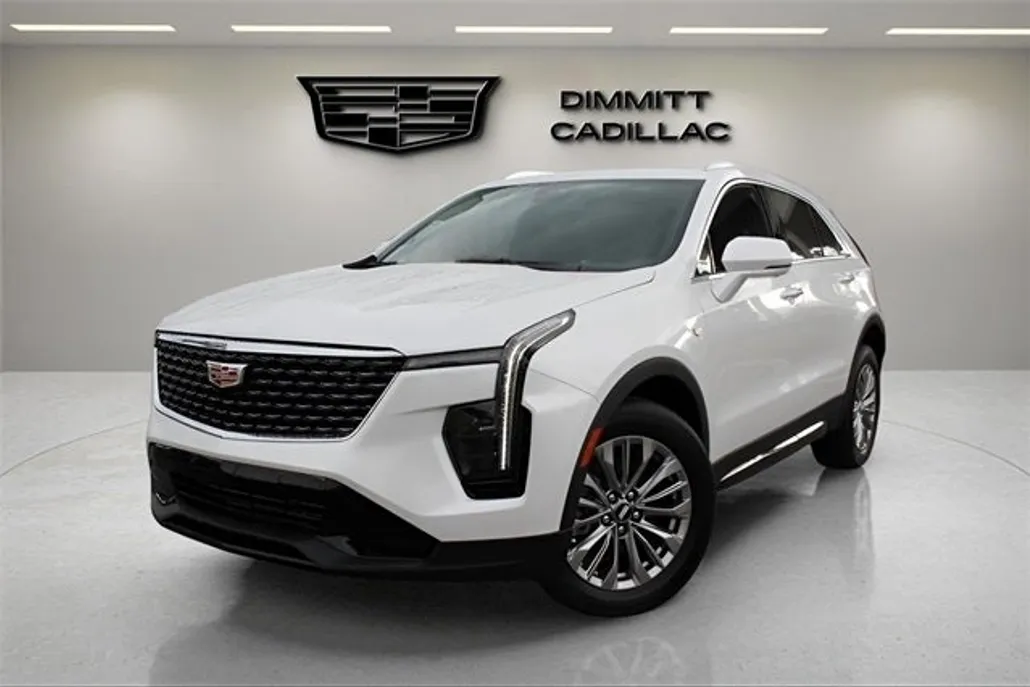2025 Cadillac XT4 Premium Luxury photo 1