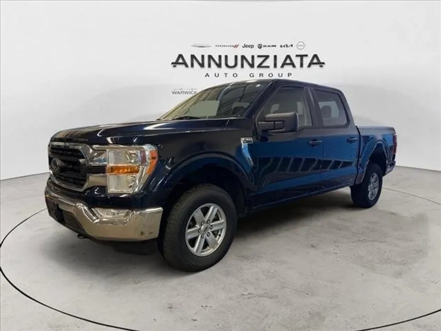 2022 Ford F-150 XLT photo 1
