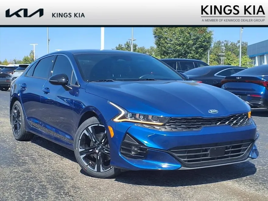 2021 Kia K5 GT-Line photo 1