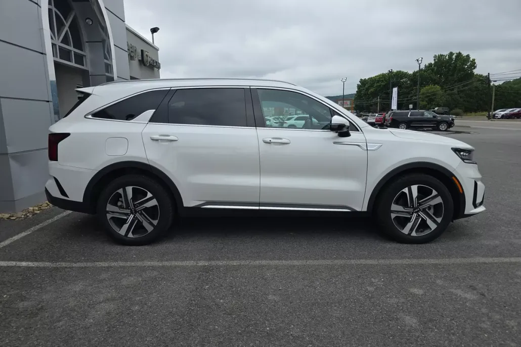 2023 Kia Sorento Plug-In Hybrid SX Prestige photo 1