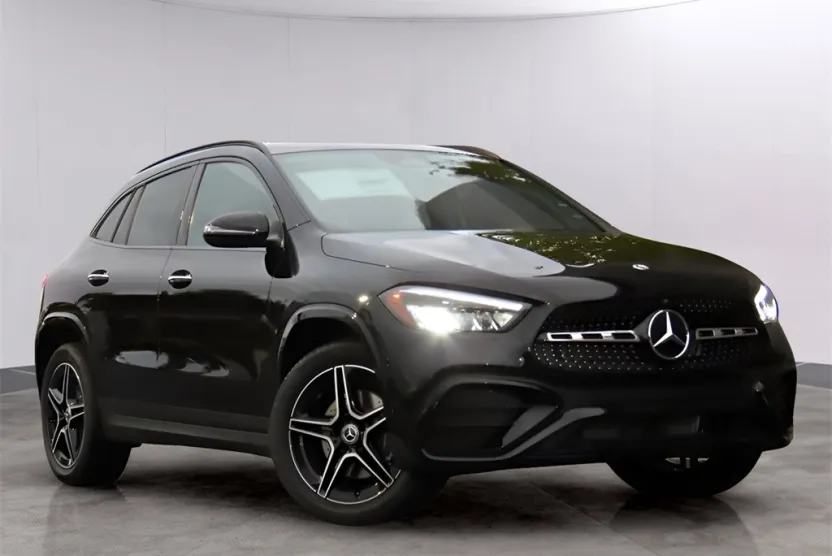 2025 Mercedes Benz GLA 250 4MATIC photo 1